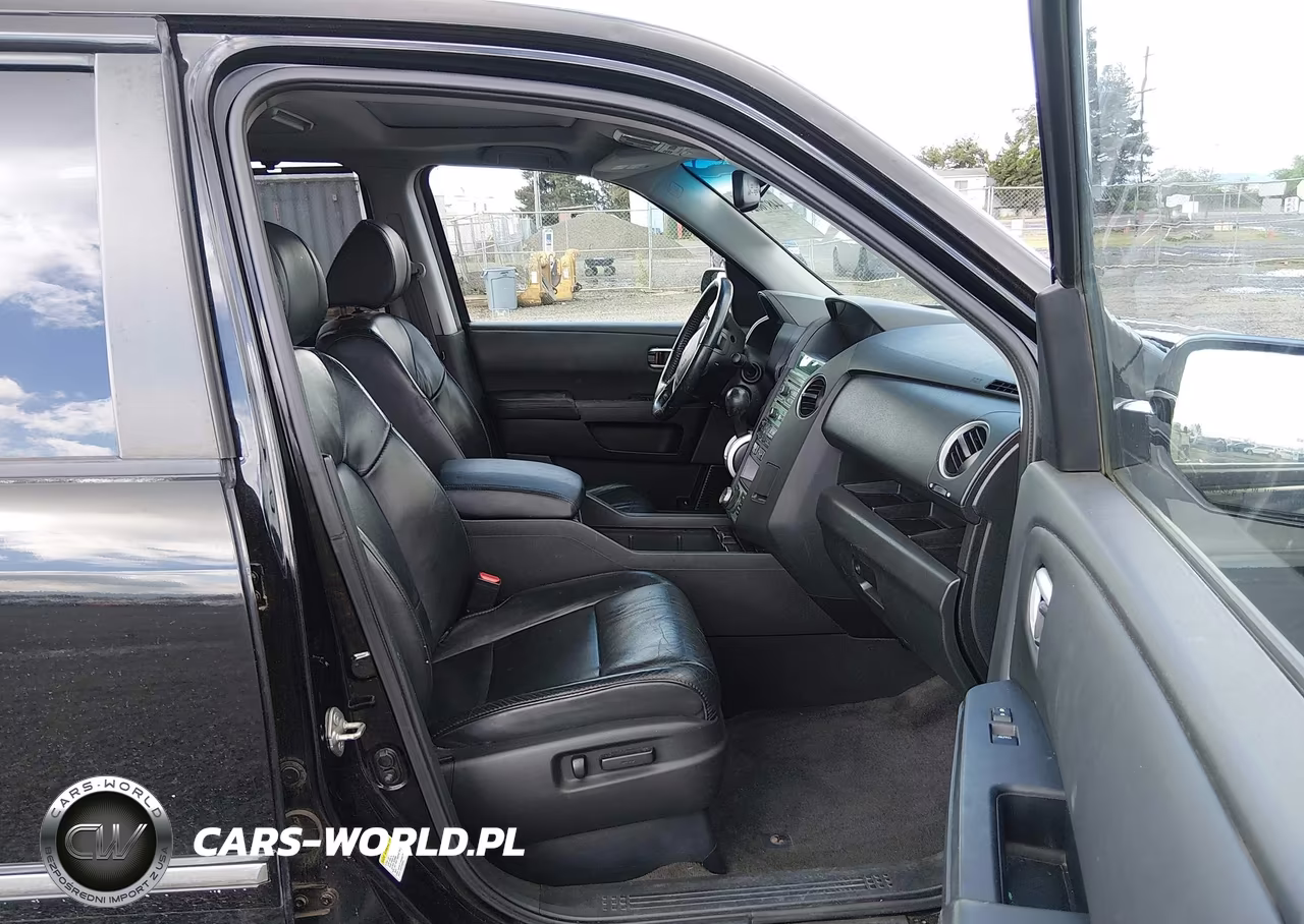2011 Honda Pilot Touring VIN:5FNYF4H90BB061185 - 5