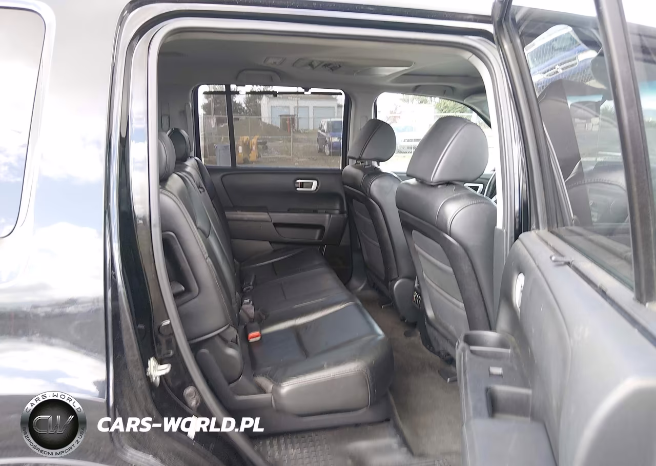 2011 Honda Pilot Touring VIN:5FNYF4H90BB061185 - 8