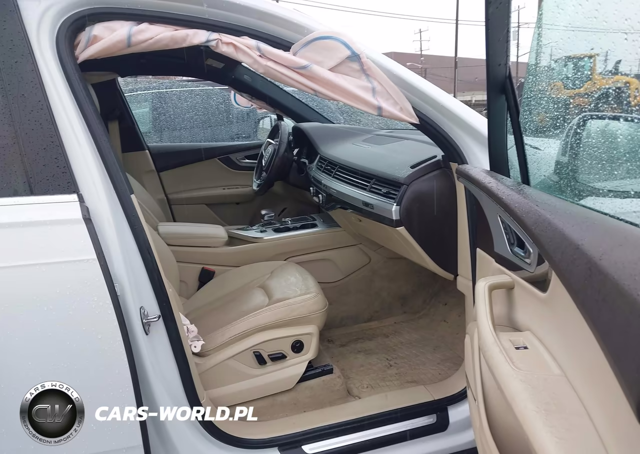 2018 Audi Q7 2.0T Premium VIN:WA1LHAF70JD035559 - 5