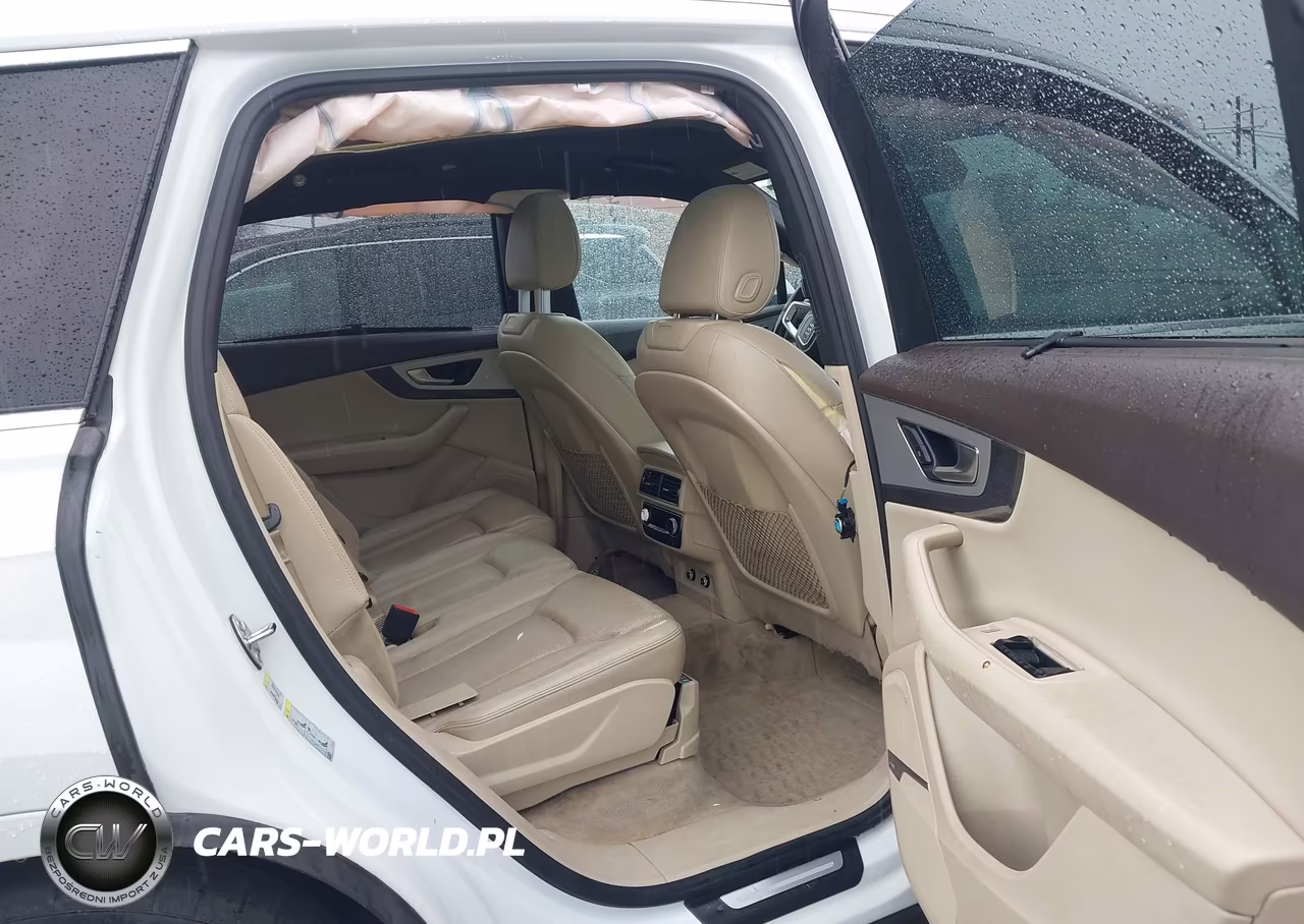 2018 Audi Q7 2.0T Premium VIN:WA1LHAF70JD035559 - 8