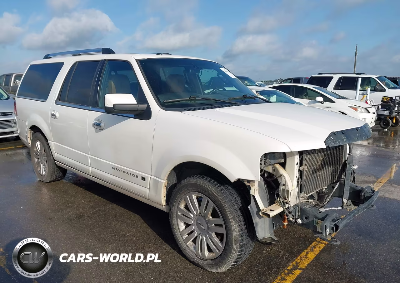 2014 Lincoln Navigator L