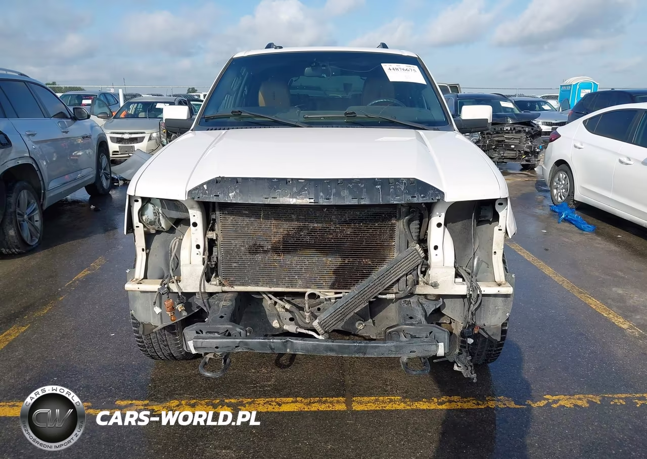 2014 Lincoln Navigator L VIN:5LMJJ3H5XEEL08802 - 13