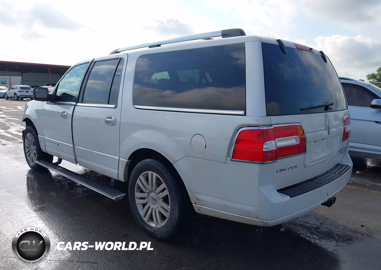 2014 Lincoln Navigator L VIN:5LMJJ3H5XEEL08802 - 3