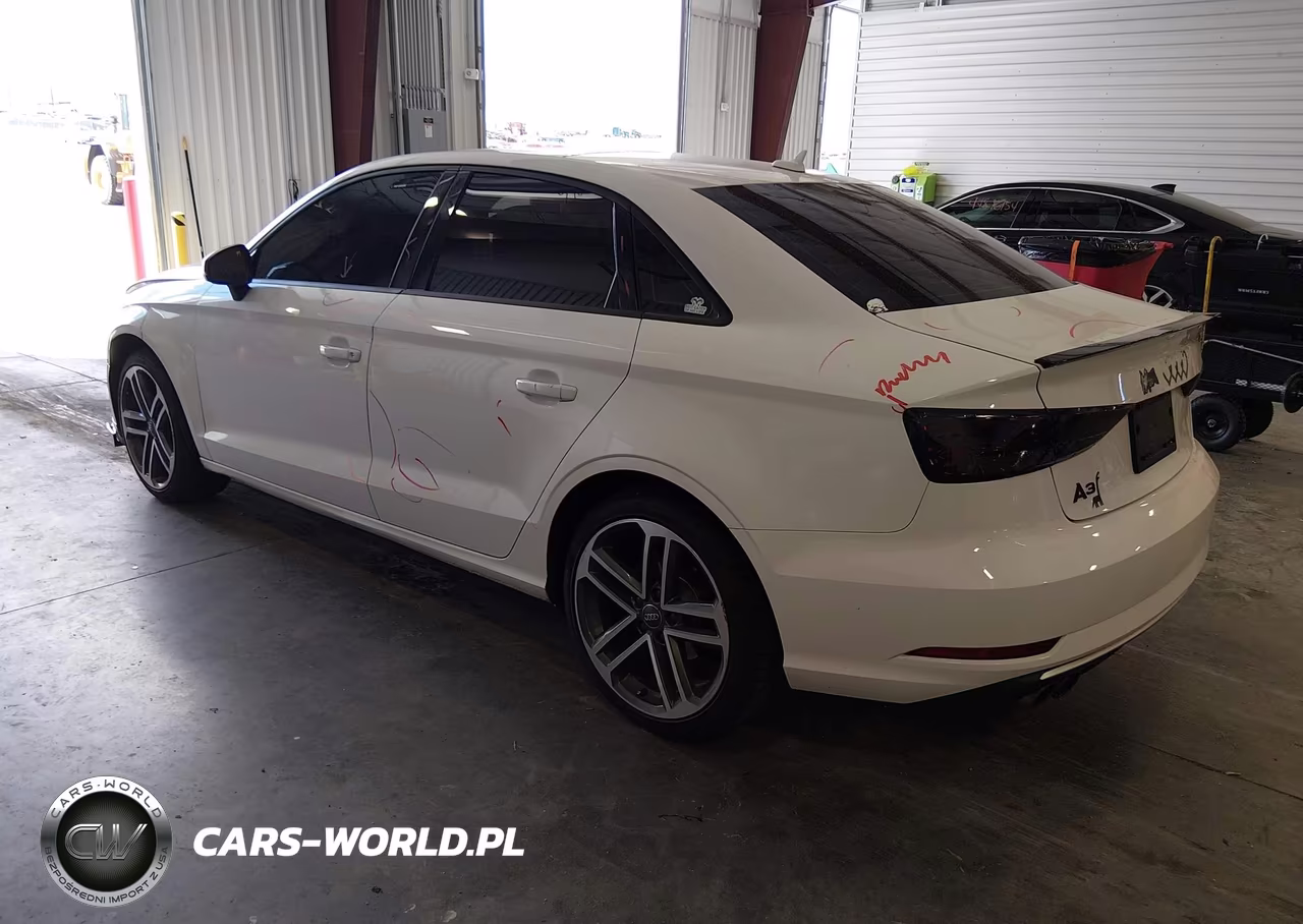 2017 Audi A3 2.0T Premium VIN:WAUAUGFFXH1043048 - 3