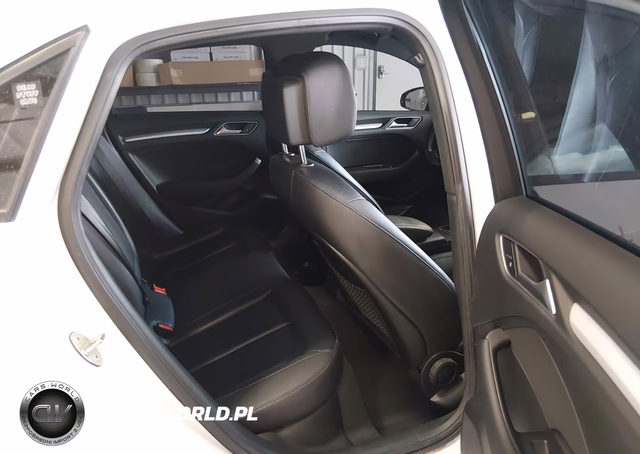 2017 Audi A3 2.0T Premium VIN:WAUAUGFFXH1043048 - 8