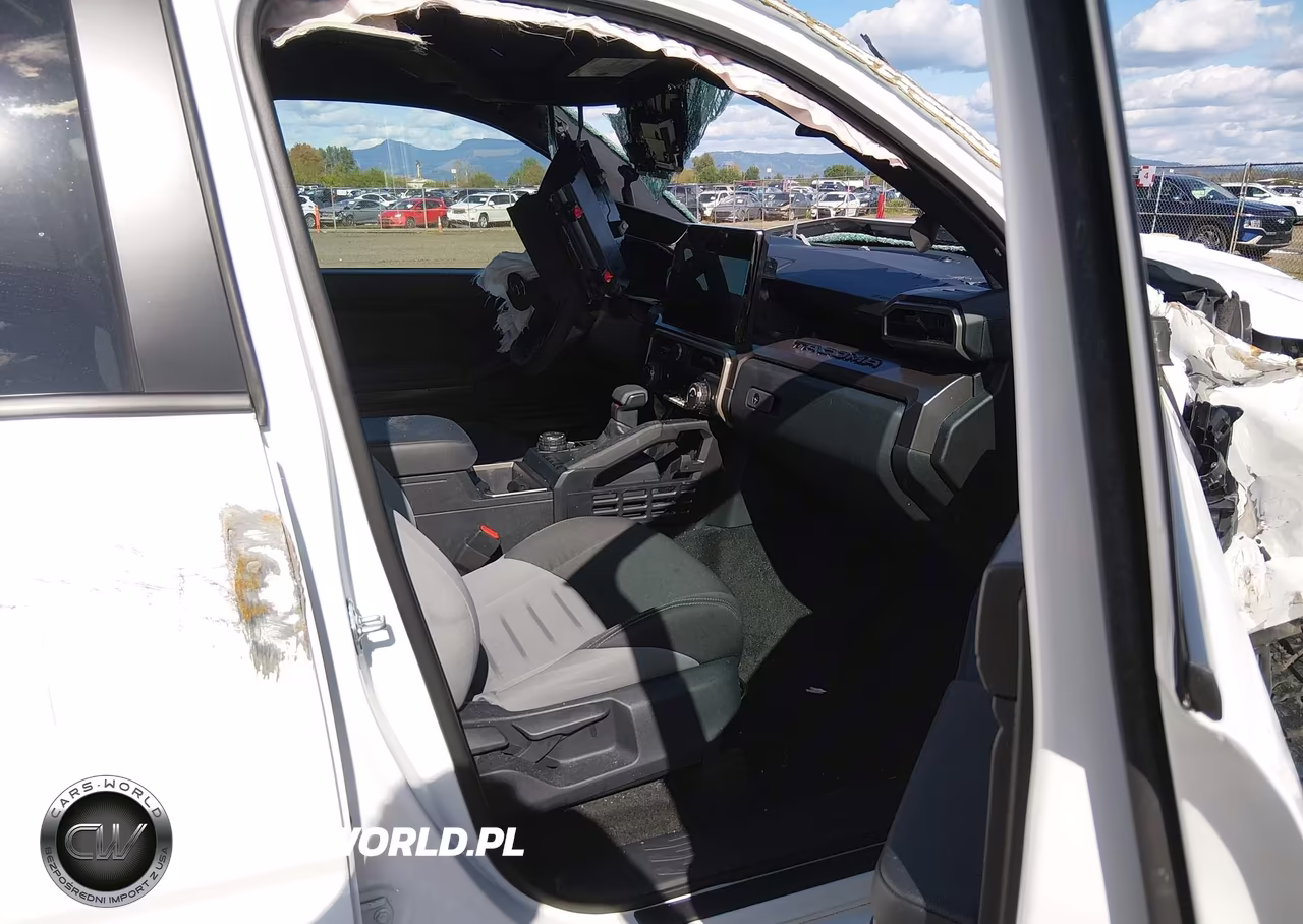 2024 Toyota Tacoma Trd Sport VIN:3TMLB5JN9RM074137 - 5