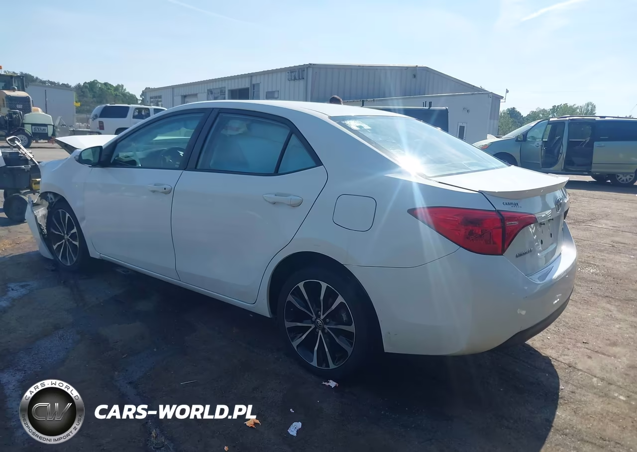 2019 Toyota Corolla Se VIN:5YFBURHE9KP918954 - 3