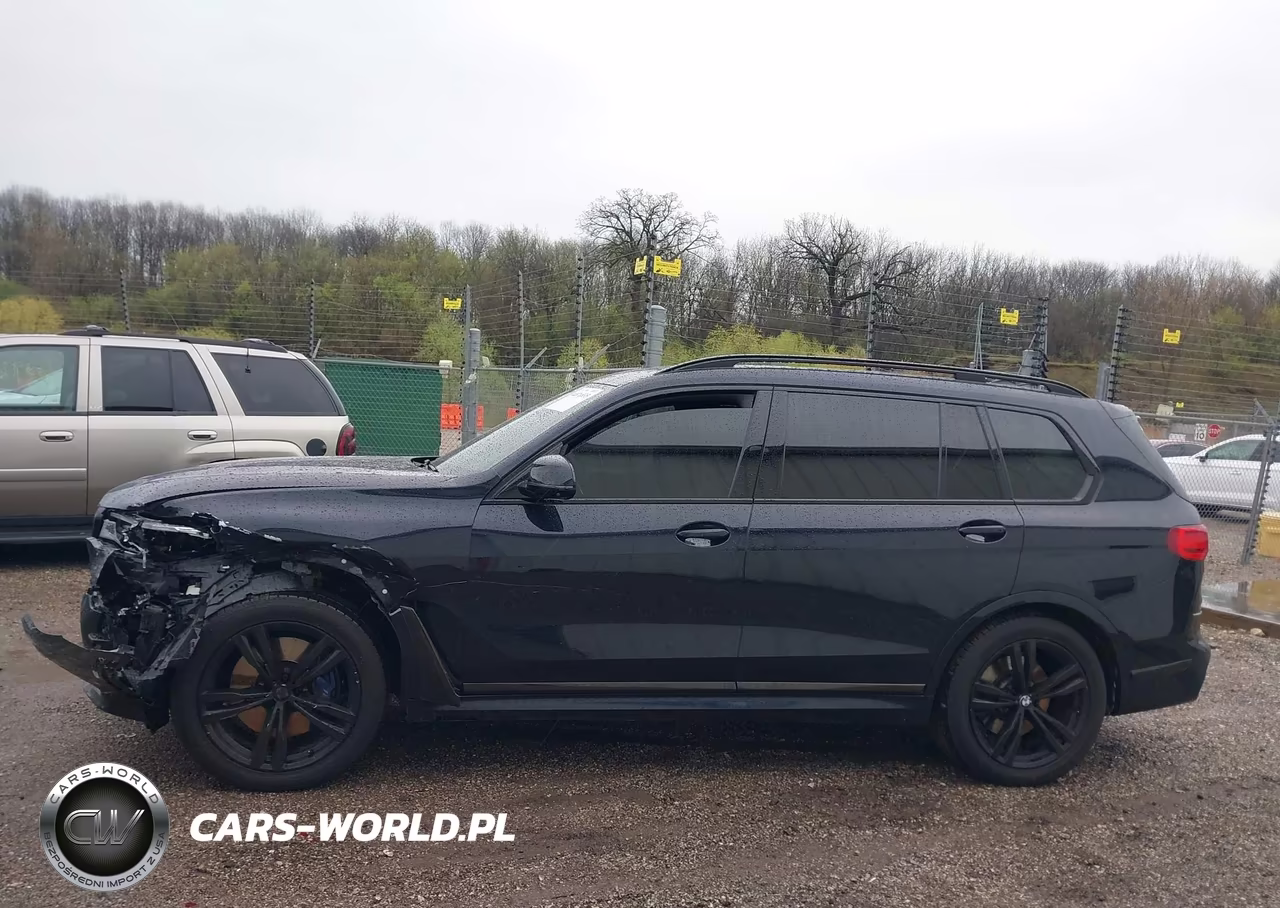 2019 BMW X7 xDrive50I VIN:5UXCX4C57KLS38614 - 14
