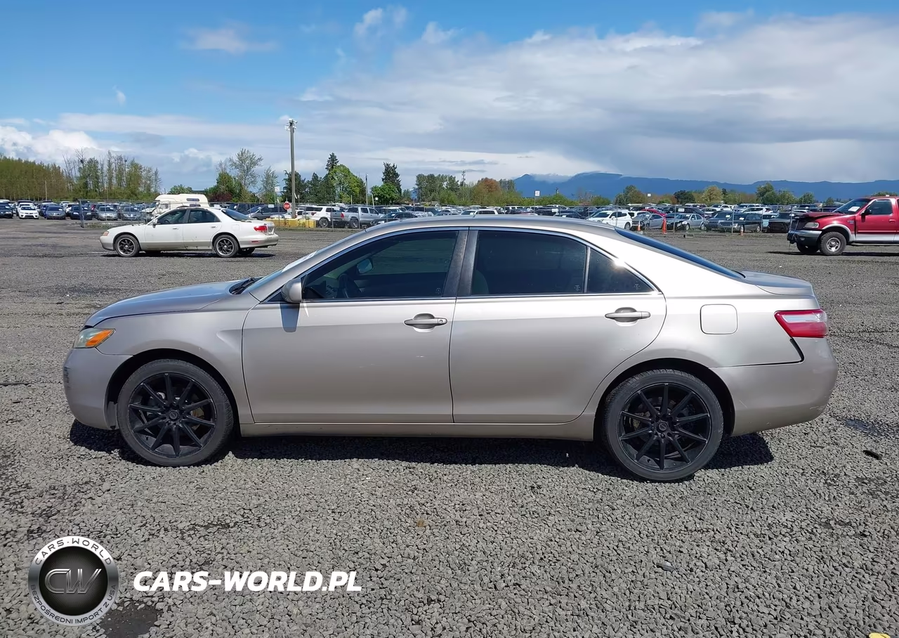 2007 Toyota Camry Le VIN:JTNBE46K473000176 - 14