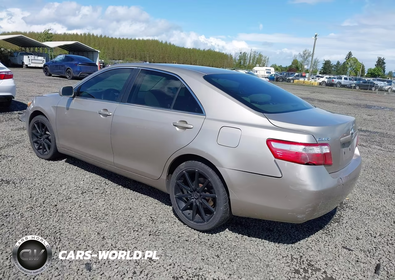 2007 Toyota Camry Le VIN:JTNBE46K473000176 - 3
