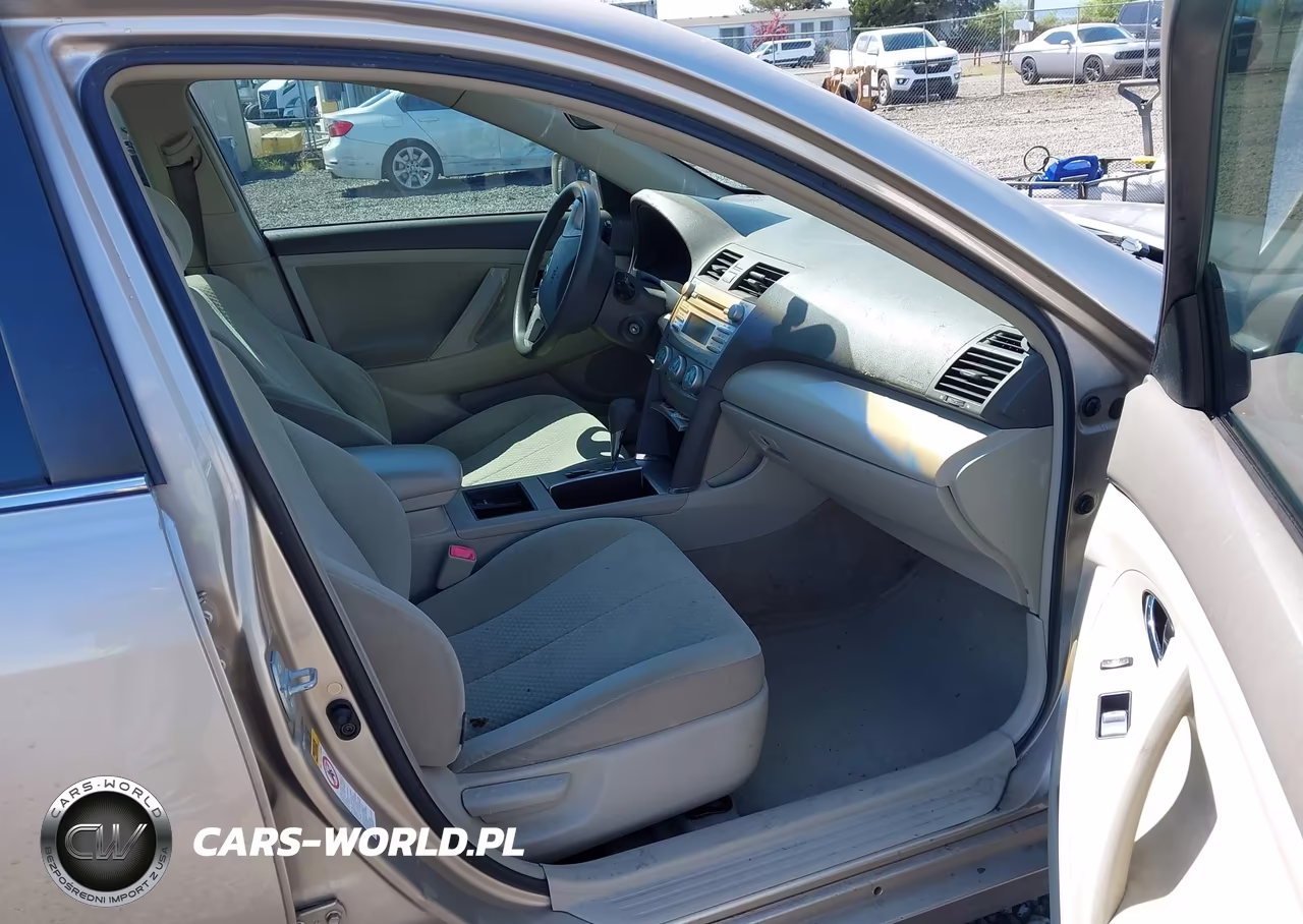 2007 Toyota Camry Le VIN:JTNBE46K473000176 - 5