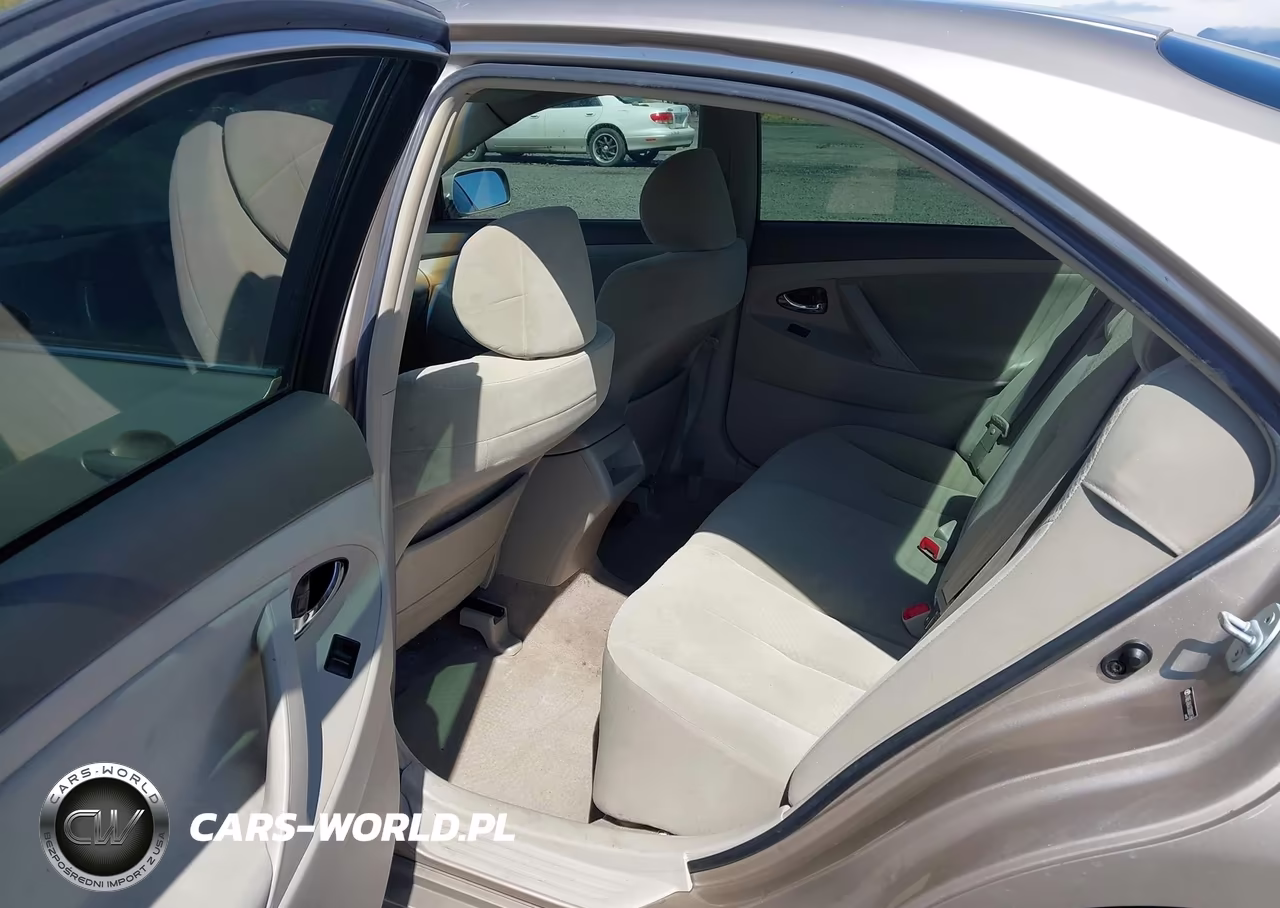 2007 Toyota Camry Le VIN:JTNBE46K473000176 - 8