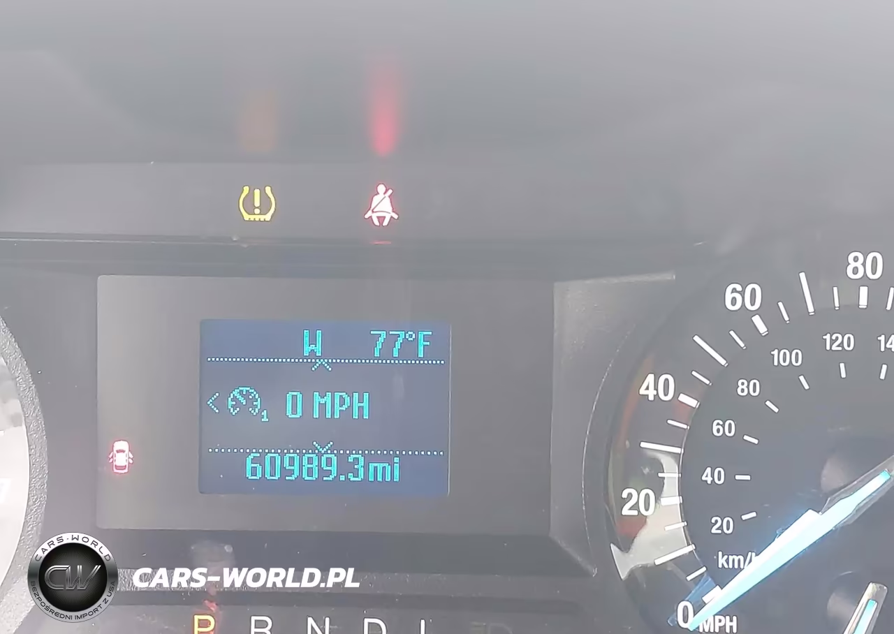 2018 Ford Fusion S VIN:3FA6P0G70JR193606 - 16