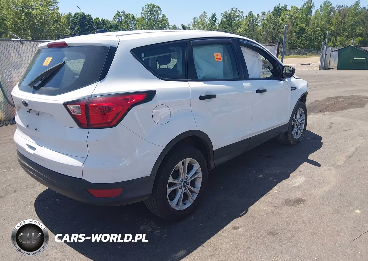 2019 Ford Escape S VIN:1FMCU0F72KUA22899 - 4