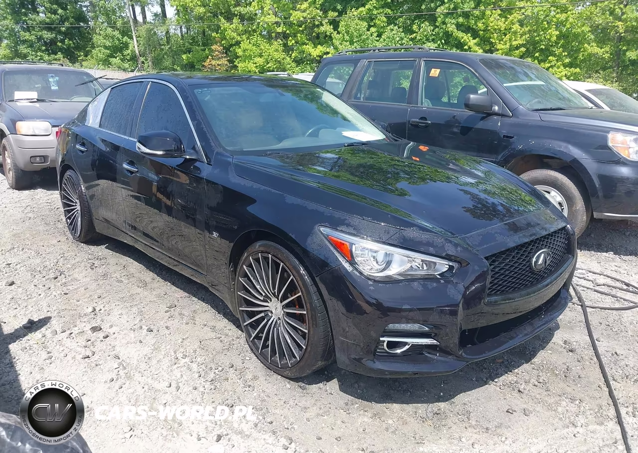 2015 Infiniti Q50
