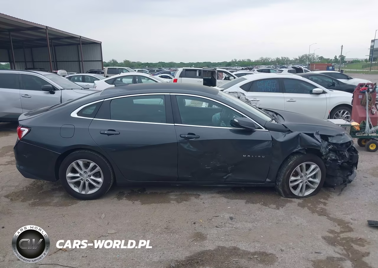 2017 Chevrolet Malibu 1Lt VIN:1G1ZE5ST5HF188609 - 12
