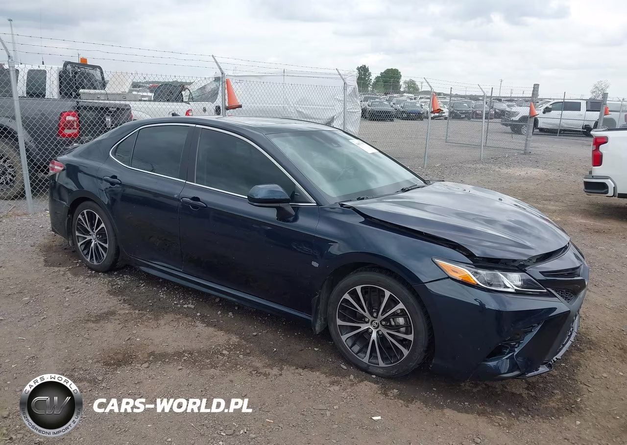 2020 Toyota Camry Se – zdjęcie 1 z 21