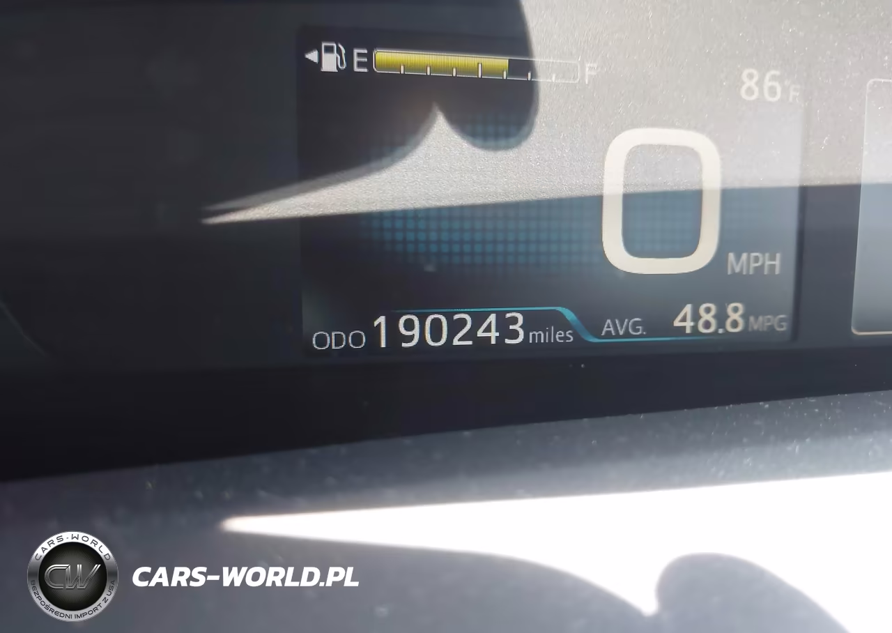 2016 Toyota Prius Two VIN:JTDKBRFU5G3013689 - 16