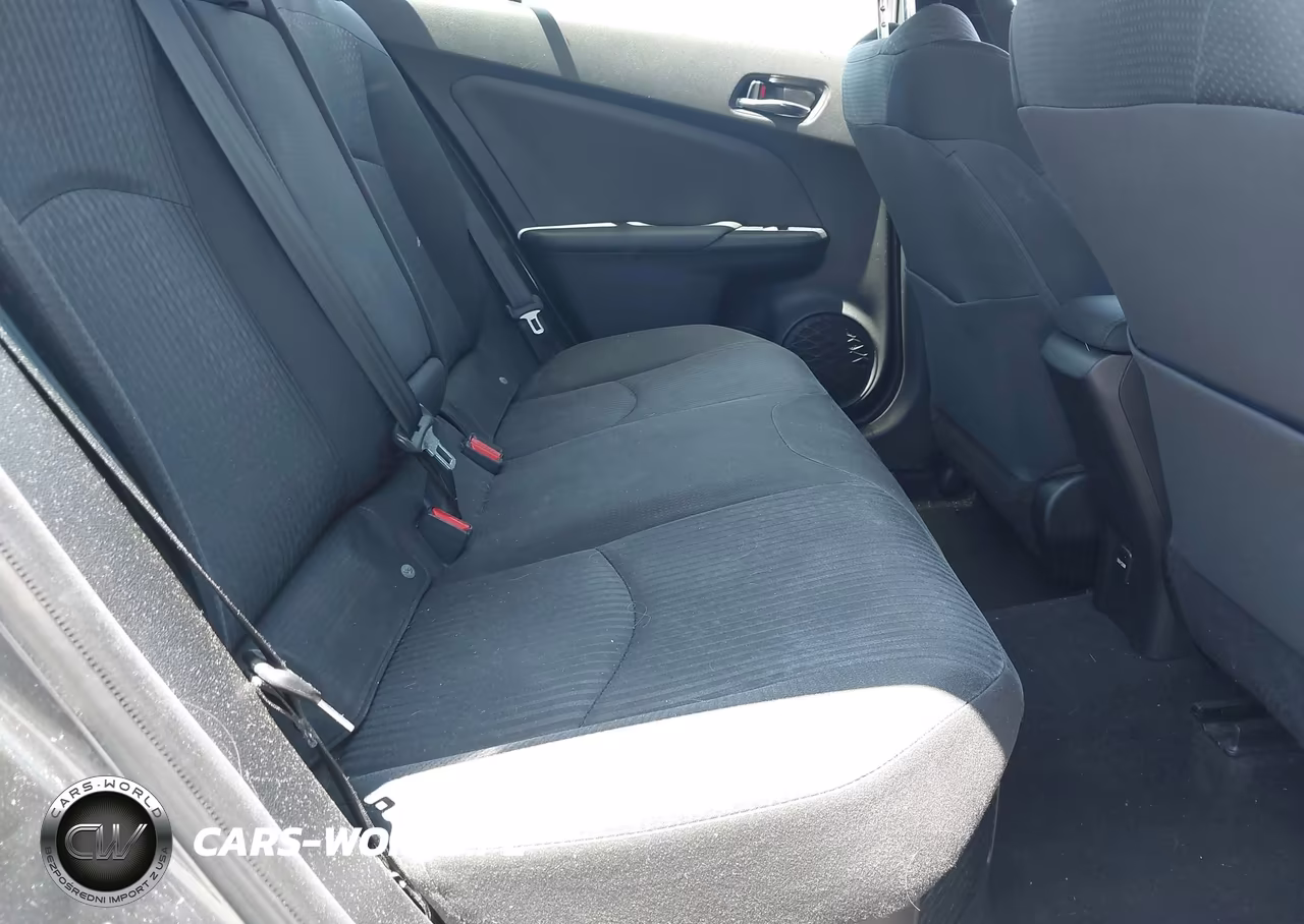2016 Toyota Prius Two VIN:JTDKBRFU5G3013689 - 8