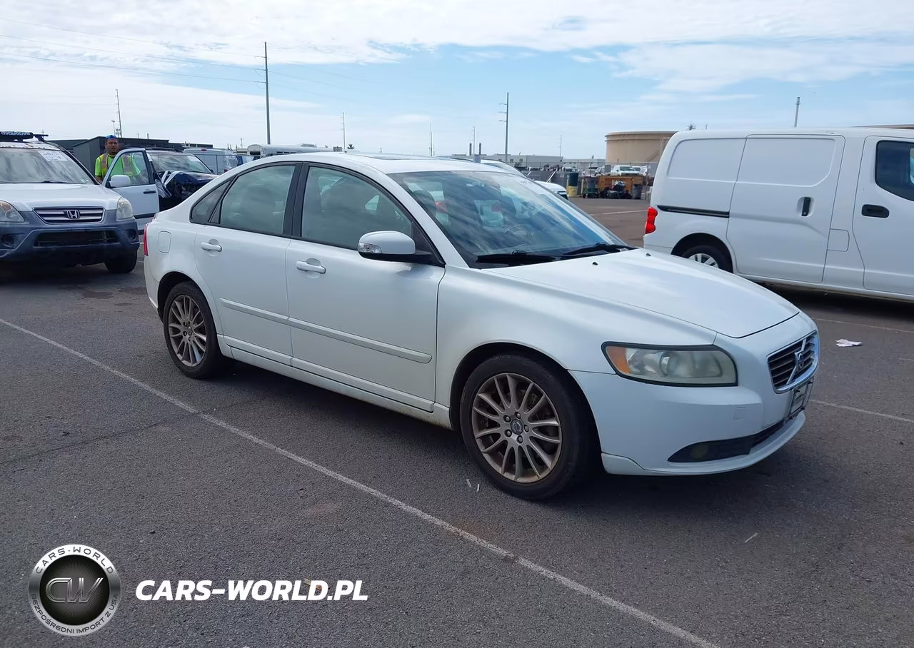 2009 Volvo S40 2.4I