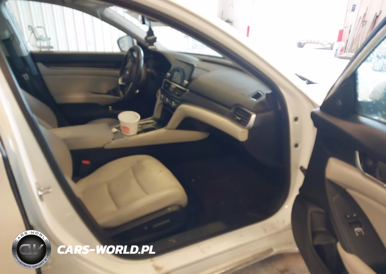 2018 Honda Accord Hybrid Ex-L VIN:1HGCV3F59JA005505 - 5