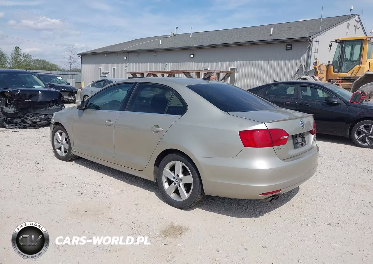 2014 Volkswagen Jetta 2.0L Tdi VIN:3VWLL7AJ5EM294128 - 3