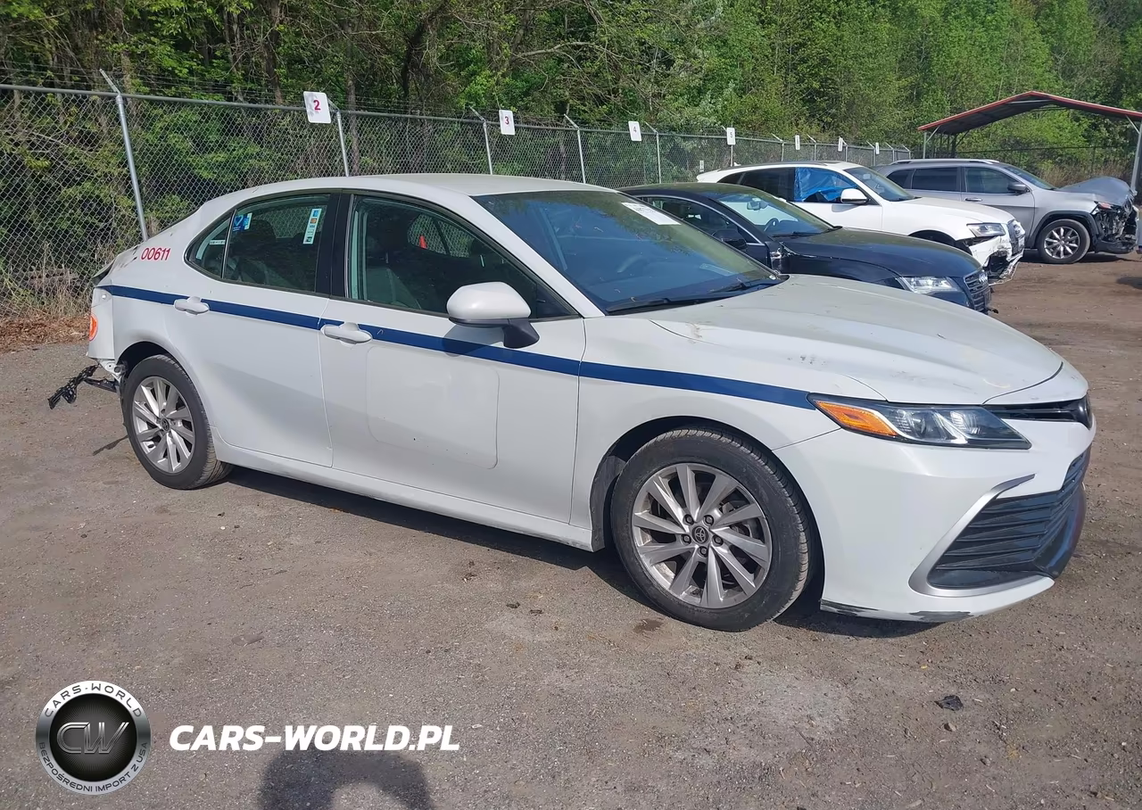 2023 Toyota Camry Le