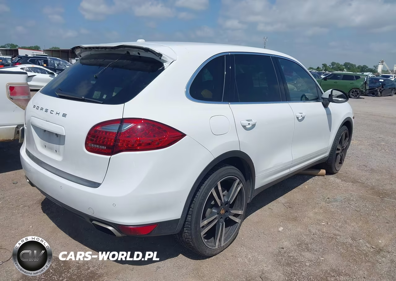 2012 Porsche Cayenne VIN:WP1AA2A25CLA09629 - 3