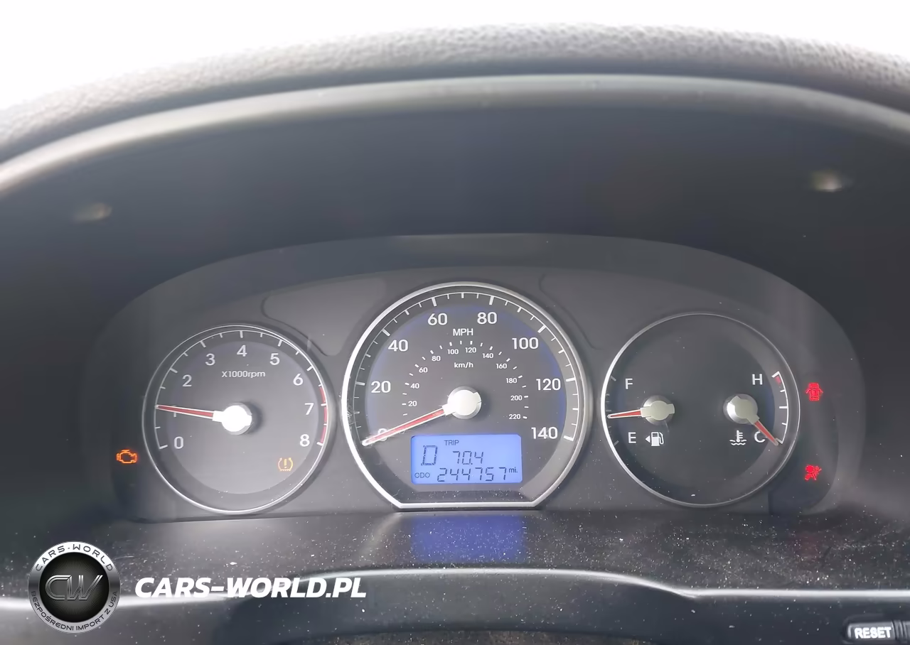 2010 Hyundai Santa Fe Gls VIN:5NMSGDAB4AH367819 - 7