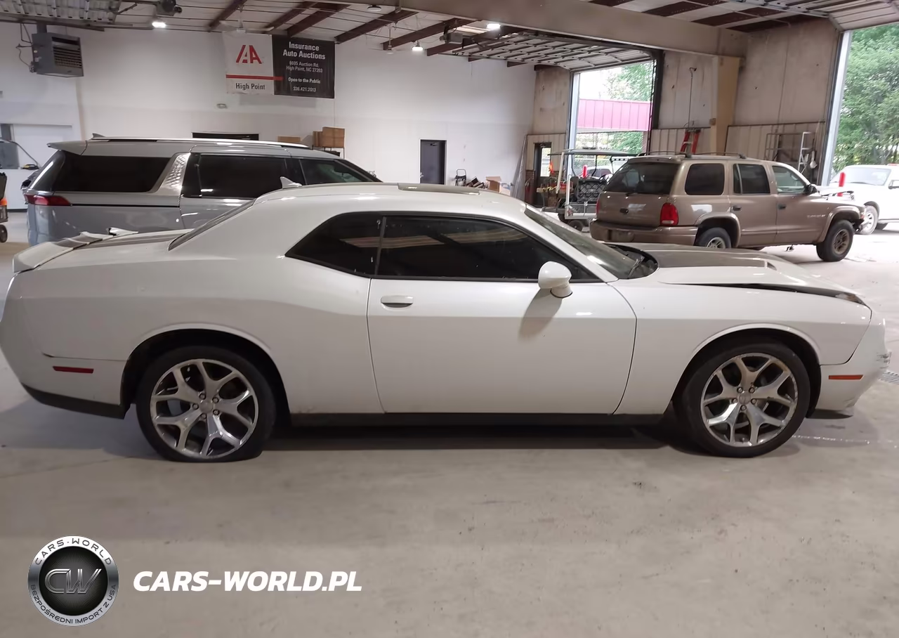 2015 Dodge Challenger Sxt Plus VIN:2C3CDZBG2FH885245 - 13