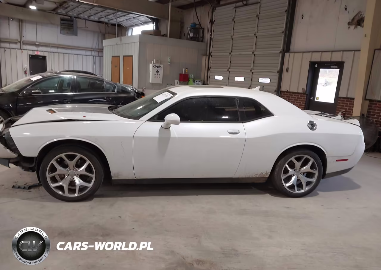 2015 Dodge Challenger Sxt Plus VIN:2C3CDZBG2FH885245 - 14