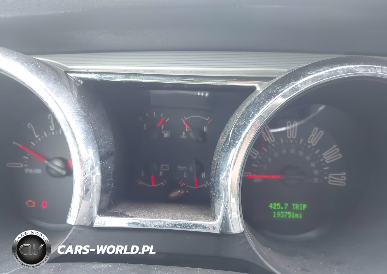 2007 Ford Mustang V6 Deluxe-V6 Premium VIN:1ZVHT80N975325129 - 7