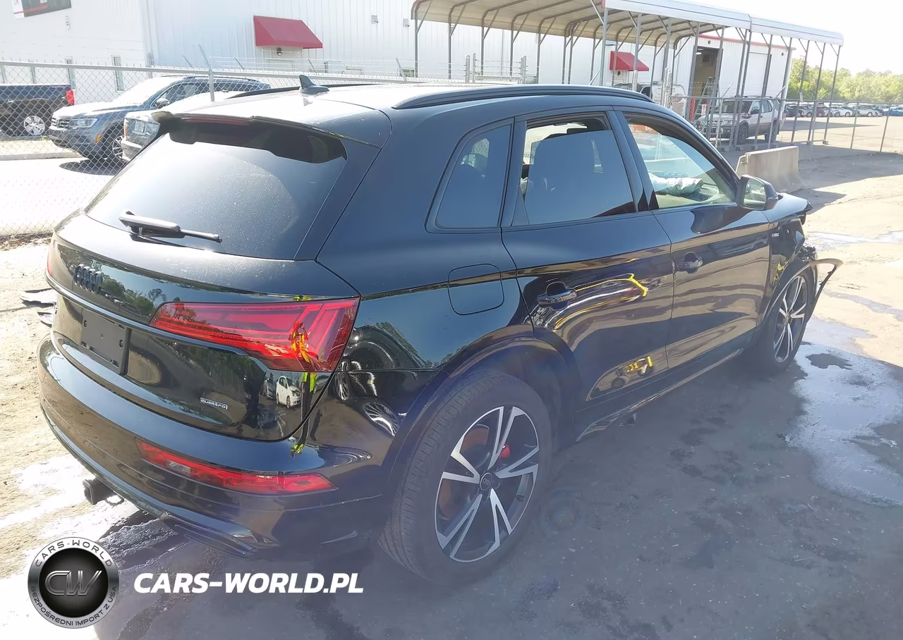 2025 Audi Q5 Premium Plus 45 Tfsi S Line Quattro S Tronic VIN:WA1EAAFY6S2014282 - 4