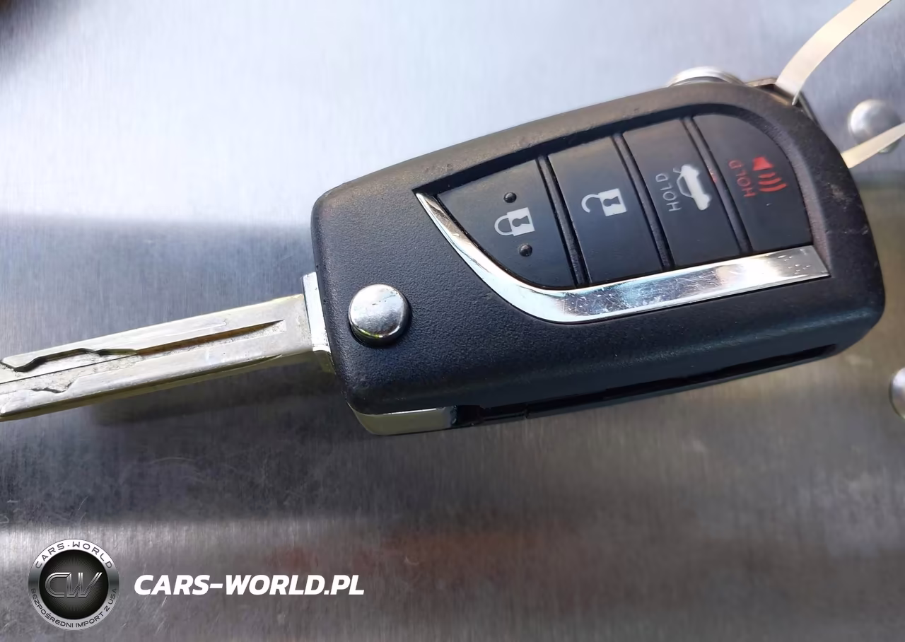 2022 Toyota Corolla Le VIN:5YFEPMAE5NP285617 - 11