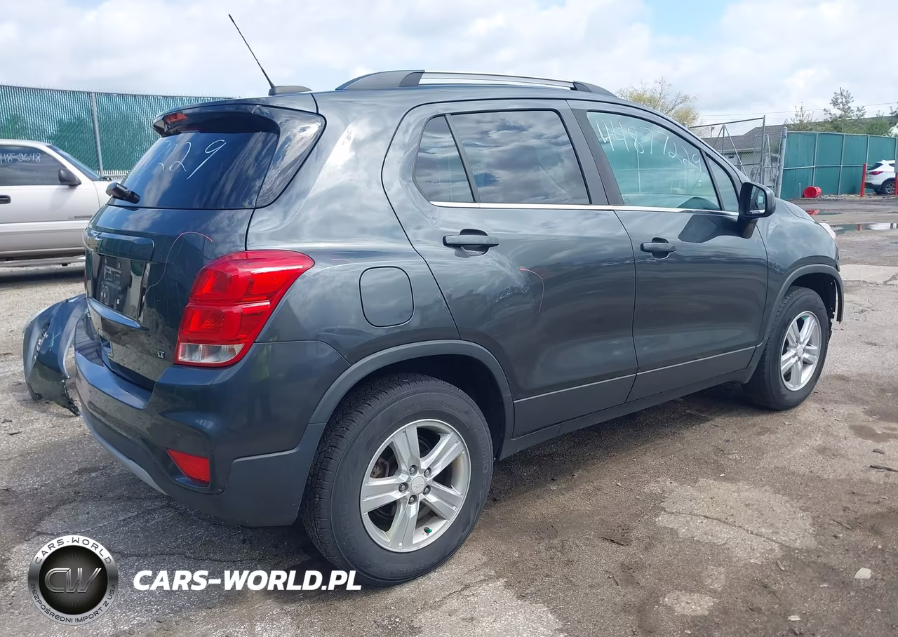 2017 Chevrolet Trax Lt VIN:3GNCJPSB0HL229706 - 4
