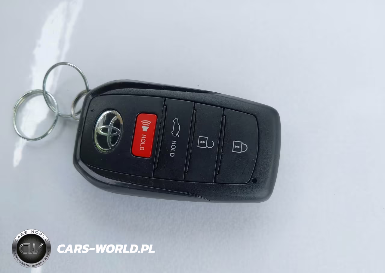 2026 Toyota Camry Xse VIN:4T1DAACKXTU235127 - 11