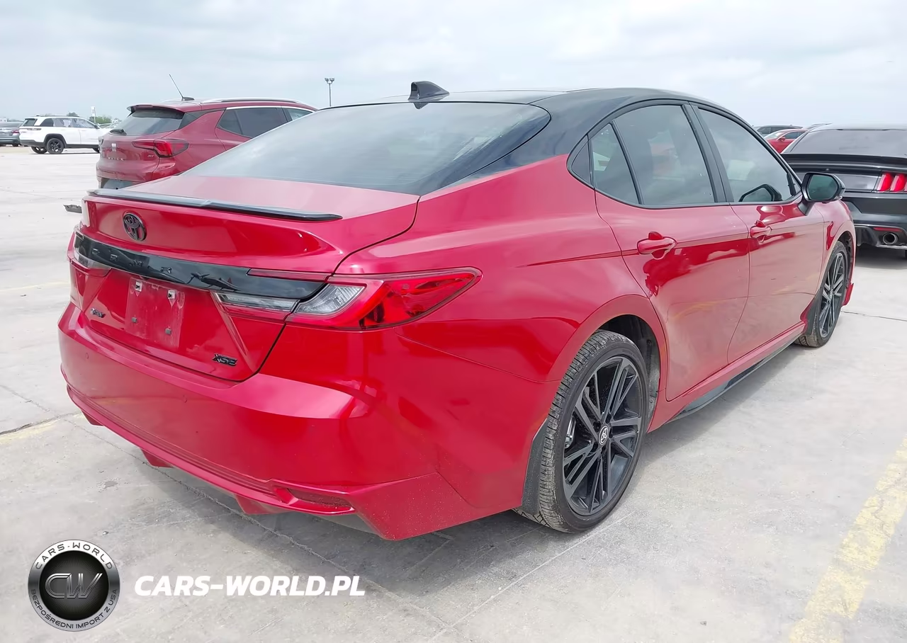 2026 Toyota Camry Xse VIN:4T1DAACKXTU235127 - 4