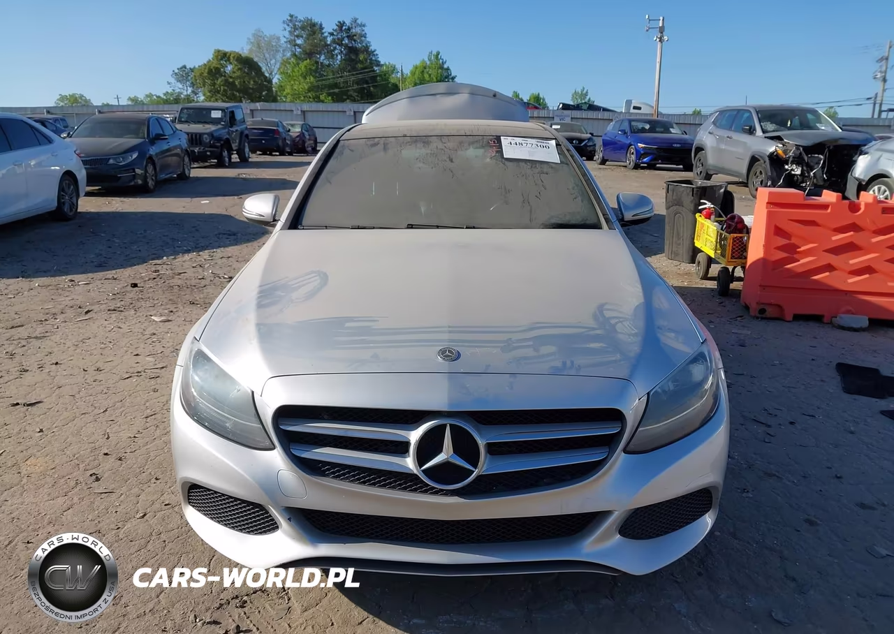 2018 Mercedes-Benz C 300 VIN:55SWF4JB7JU238641 - 11