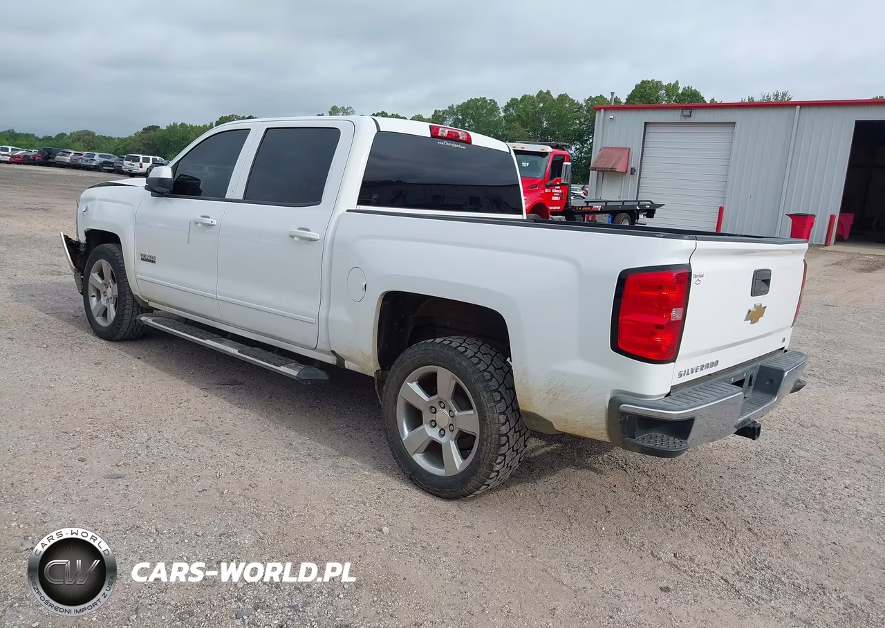 2018 Chevrolet Silverado 1500 1Lt VIN:3GCPCREC0JG224511 - 3