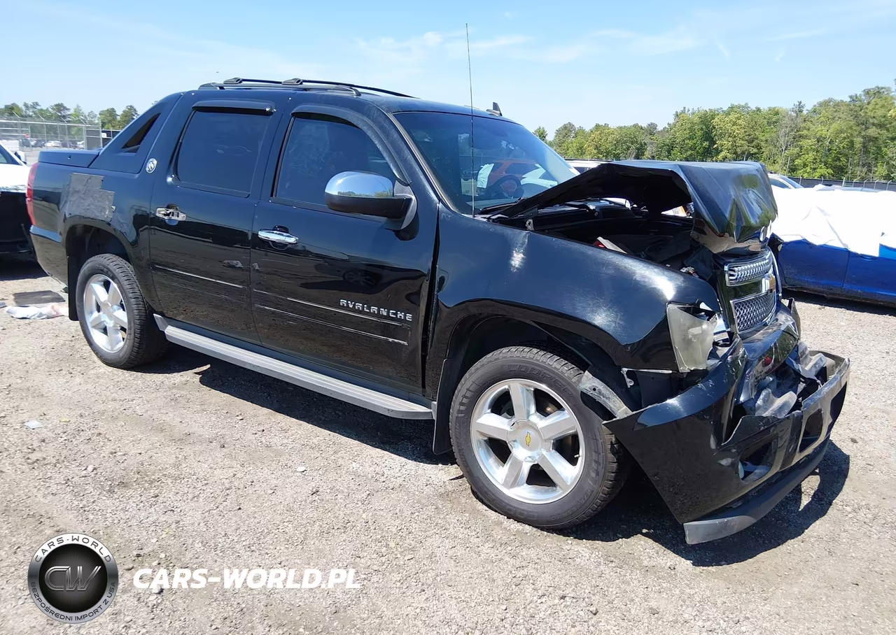 2013 Chevrolet Avalanche Lt