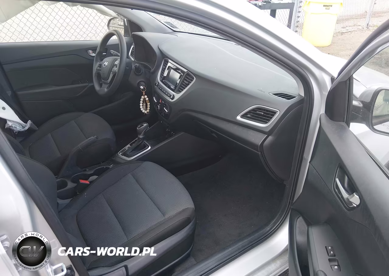 2022 Hyundai Accent Se VIN:3KPC24A68NE179694 - 5