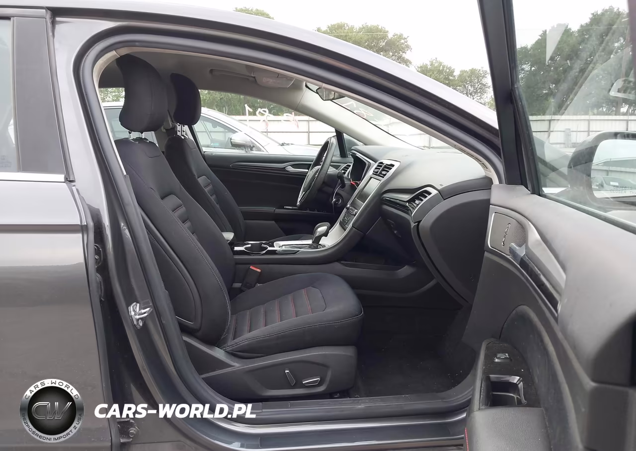 2016 Ford Fusion Se VIN:3FA6P0HD4GR340832 - 5