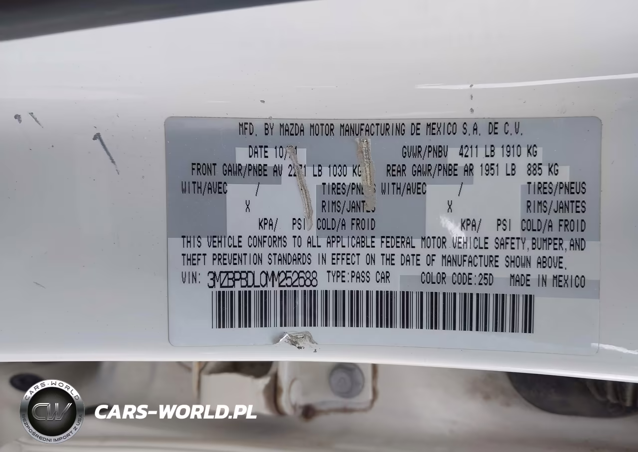 2021 Mazda Mazda3 Premium VIN:3MZBPBDL0MM252688 - 9