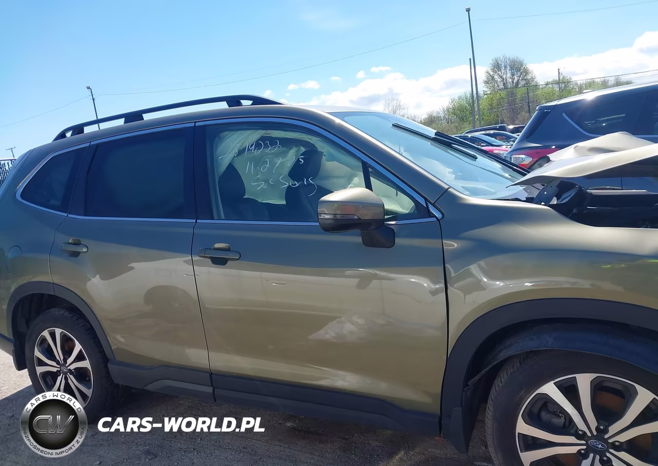 2024 Subaru Forester Limited VIN:JF2SKALC7RH428761 - 13
