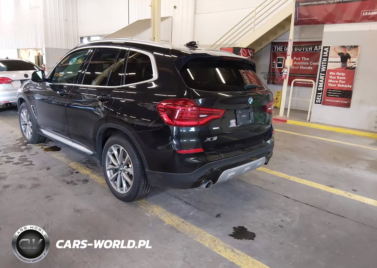 2018 BMW X3 xDrive30I VIN:5UXTR9C58JLD67843 - 3