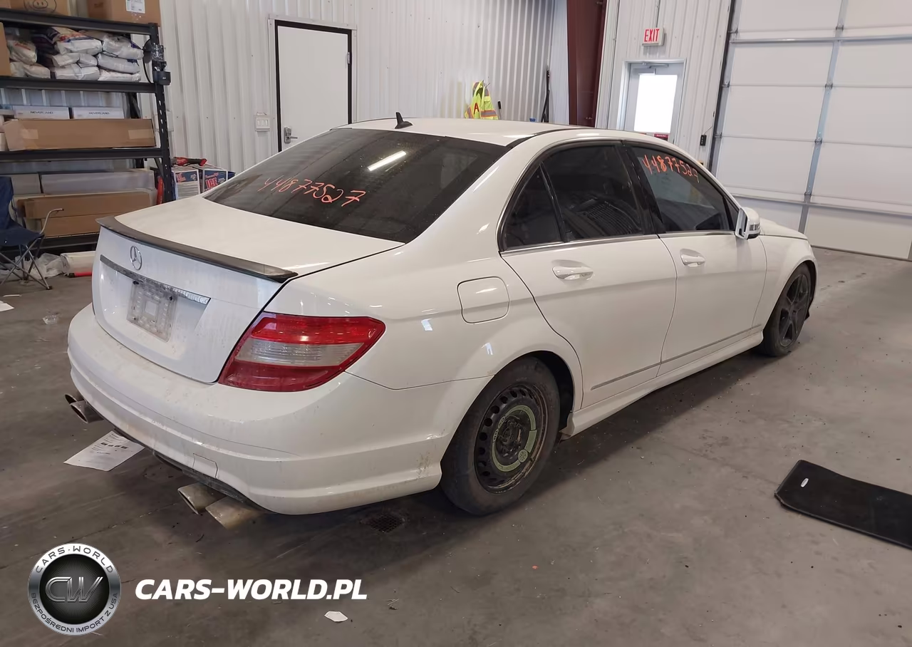 2011 Mercedes-Benz C 300 Luxury 4Matic-Sport 4Matic VIN:WDDGF8BB9BR144144 - 4