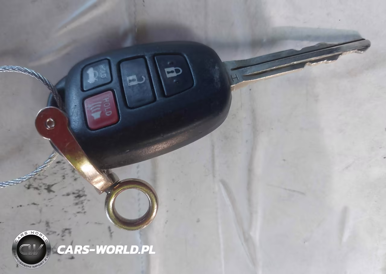 2018 Toyota Corolla Le VIN:2T1BURHE9JC033460 - 11
