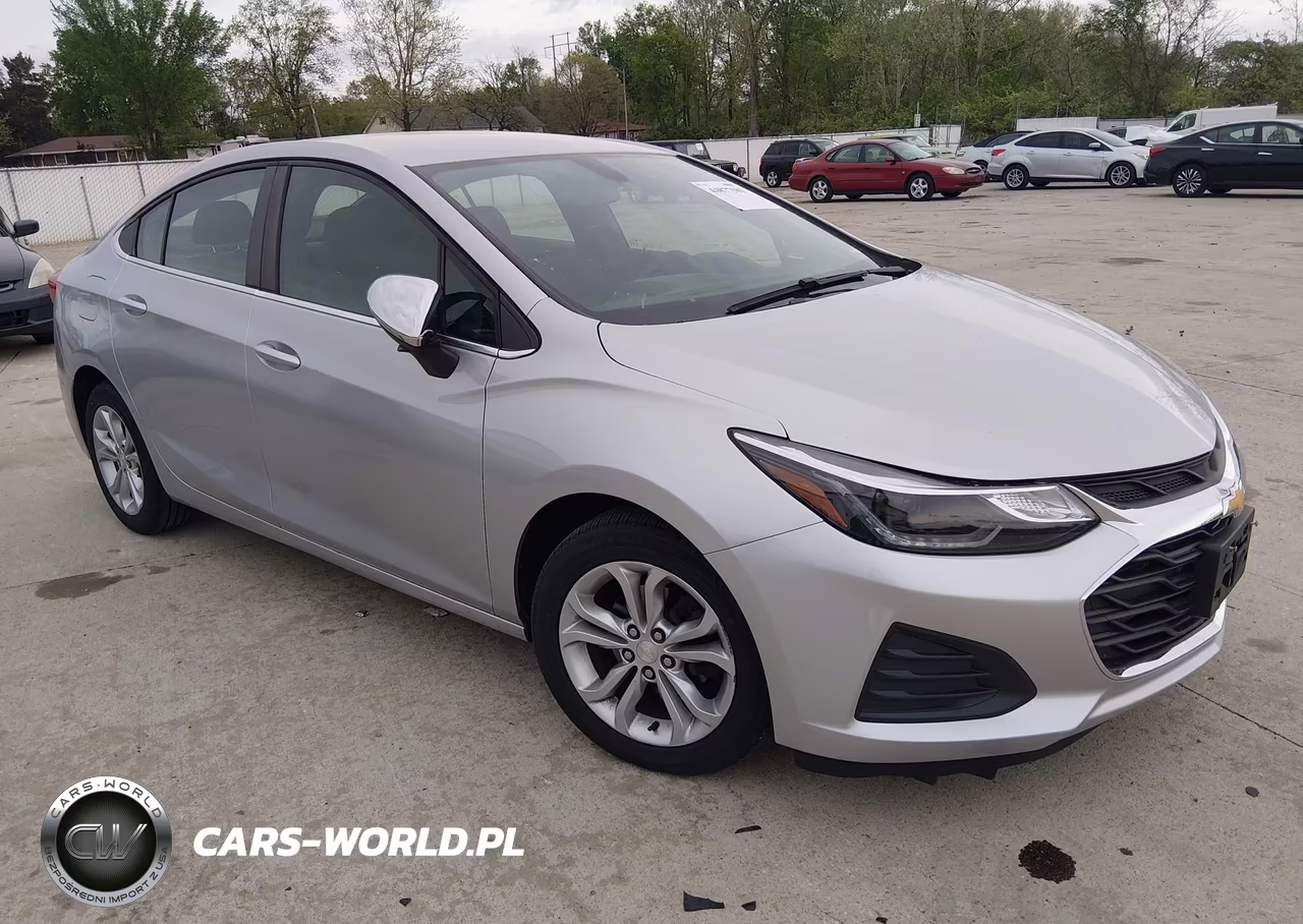 2019 Chevrolet Cruze Lt – zdjęcie 1 z 16