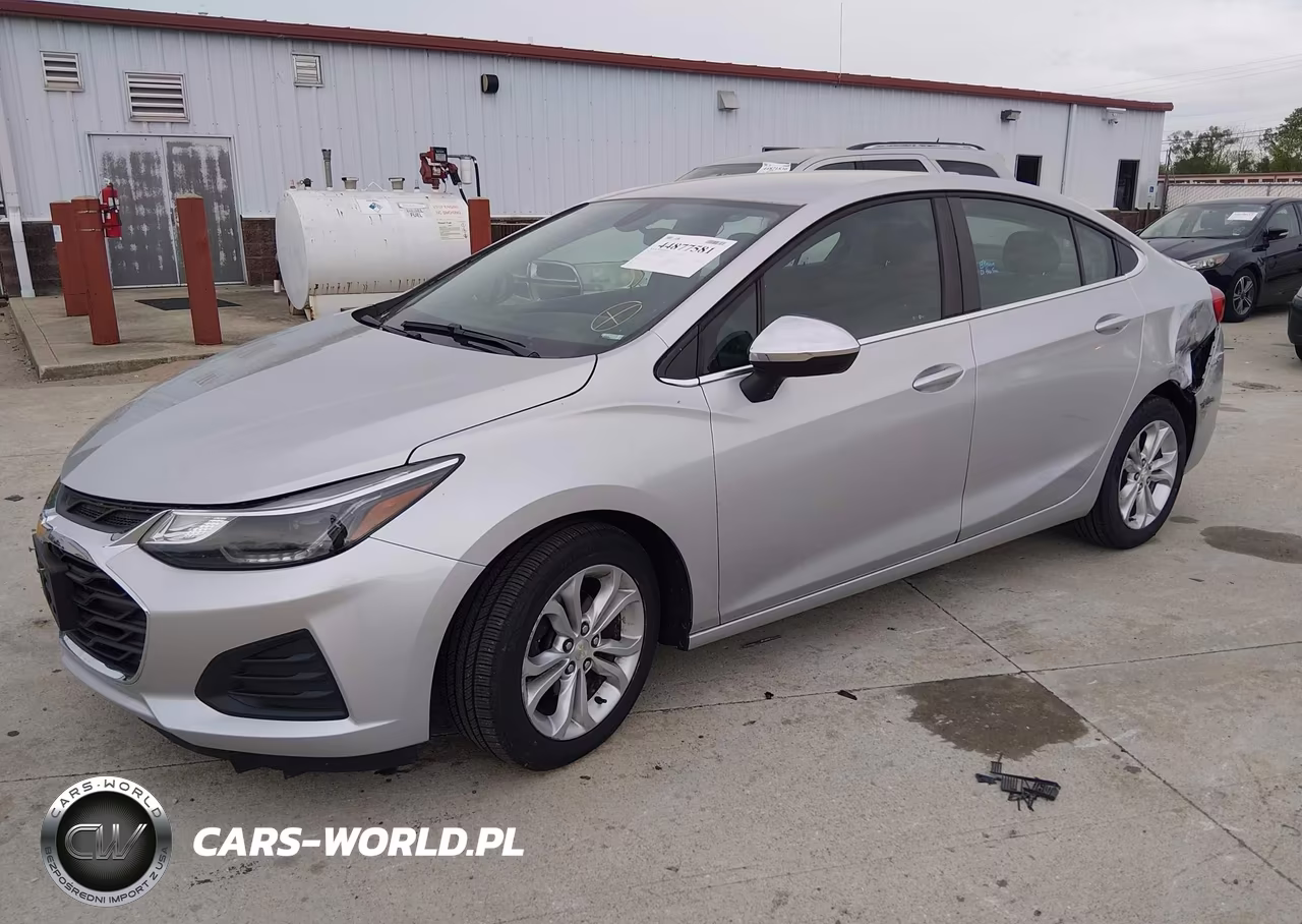 2019 Chevrolet Cruze Lt VIN:1G1BE5SM3K7124192 - 2