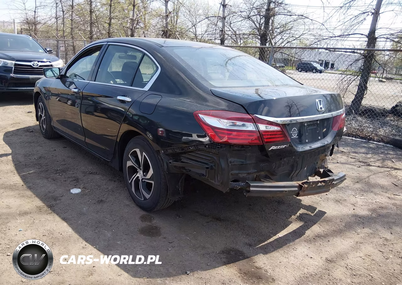 2017 Honda Accord Lx VIN:1HGCR2F39HA233916 - 3